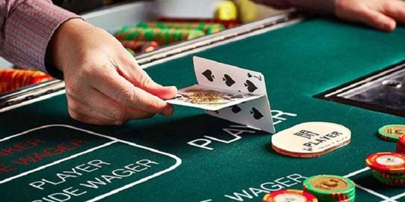 Hiểu về Baccarat trước khi tham gia